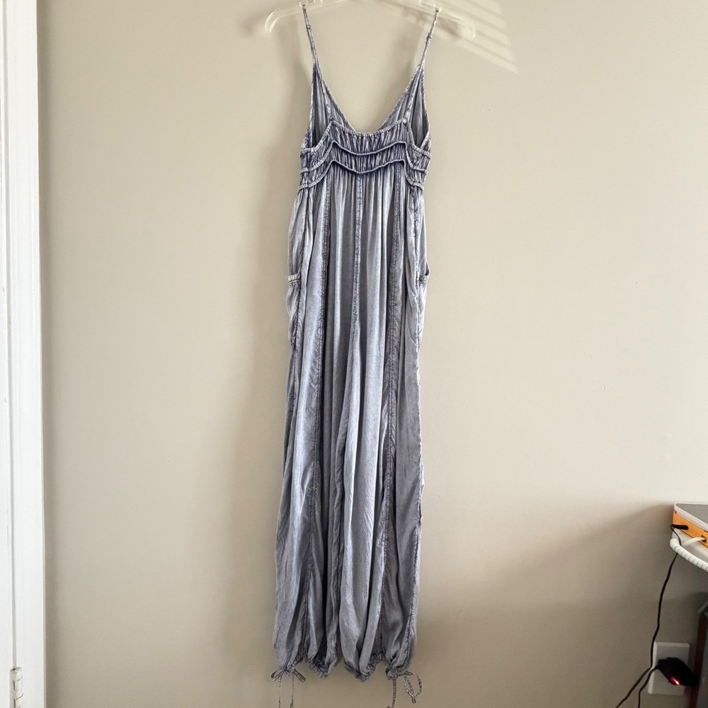 Out From Under Urban Outfitters Festival Jumpsuit Cargo Blue Gray Smocked XS - Picture 15 of 16